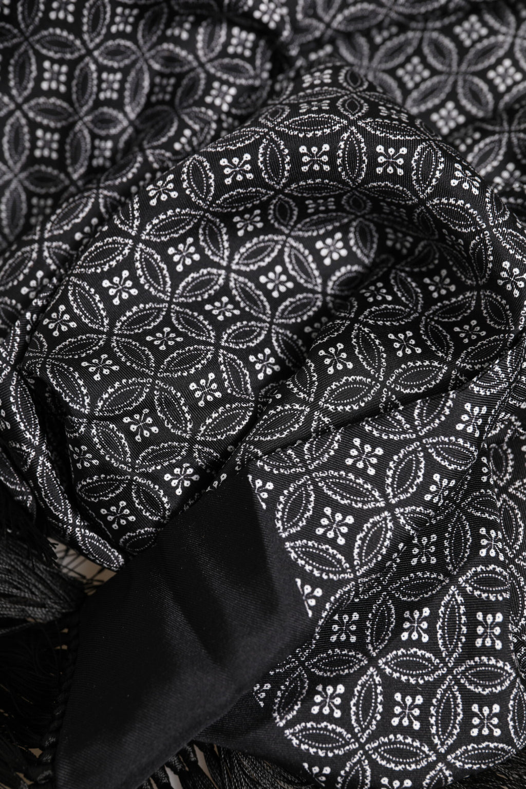 Black Patterned Fringes Men Foulard Scarf